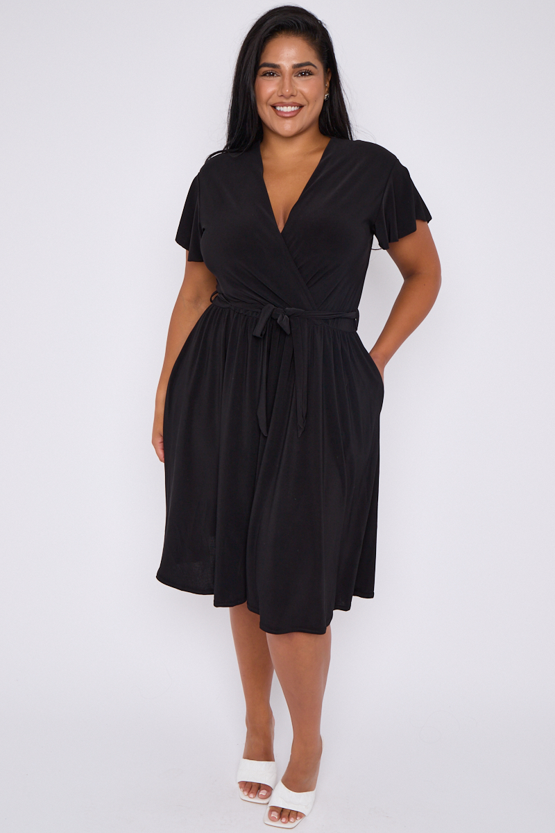 Plus Size Black Short Sleeve Wrap Tie Waist Dress With Pockets